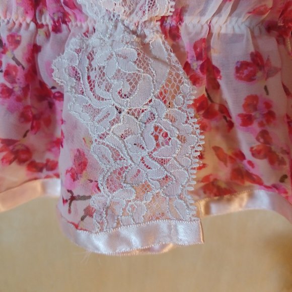 VICTORIA'S SECRET VINTAGE 2PC Floral Chantilly Lace Camisole & Shorts Set_Large - Picture 14 of 14